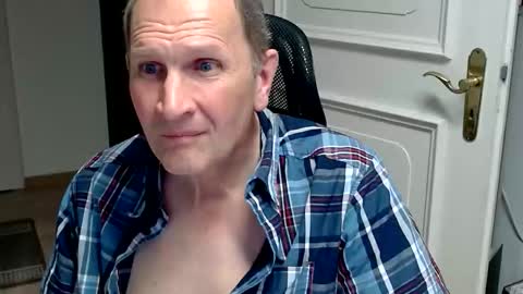 Snapshot of fabiansoohot chatting on 06.03.26 Fabian online show from 06.03.26