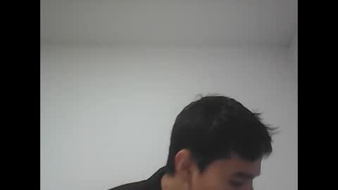 Snapshot of fabiar11 chatting on 09.28.25 R online show from 09.28.25