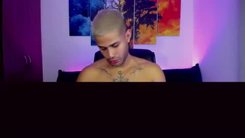 Snapshot of fabilatindick20 chatting on 07.26.26 Fabian online show from 07.26.26