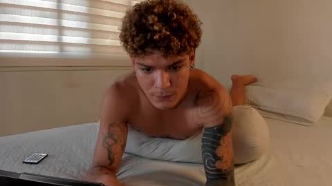 Snapshot of fabrizio_amery chatting on 12.28.24 -  A N D E R online show from 12.28.24