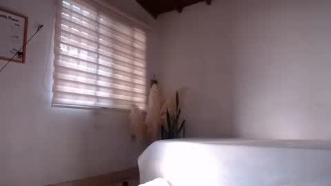 Snapshot of fabrizio_amery chatting on 01.10.25 -  A N D E R online show from 01.10.25