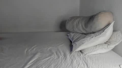 Snapshot of fabrizio_amery chatting on 10.11.25 -  A N D E R online show from 10.11.25