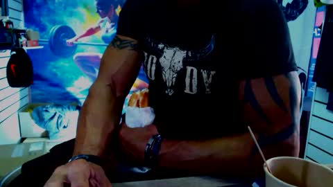 fabxxxl online show from 10.22.25