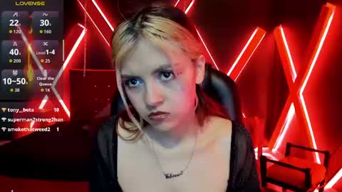 Snapshot of fabzy_fab chatting on 06.25.26 fabzy online show from 06.25.26