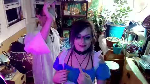 faewildflower online show from 10.14.25