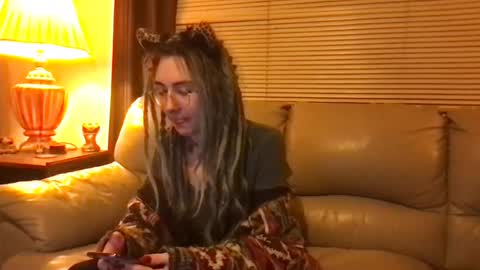 Snapshot of faexoxoxo chatting on 02.20.25 Fae online show from 02.20.25