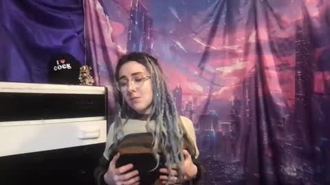 Snapshot of faexoxoxo chatting on 02.26.25 Fae online show from 02.26.25