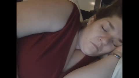 Snapshot of faidramae chatting on 12.16.25 faidra mae online show from 12.16.25