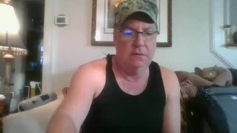 Snapshot of fairmount31 chatting on 02.23.25 fairmount31 online show from 02.23.25