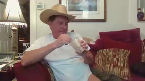 Snapshot of fairmount31 chatting on 10.12.25 fairmount31 online show from 10.12.25