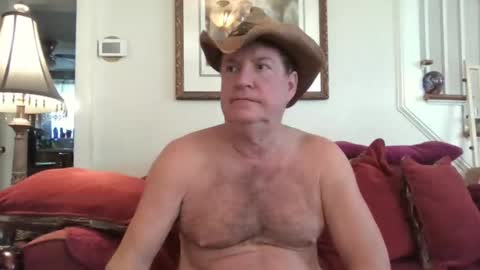 Snapshot of fairmount31 chatting on 10.18.25 fairmount31 online show from 10.18.25