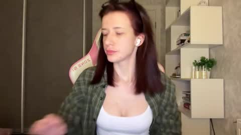 Bloom  online show from 02.15.26