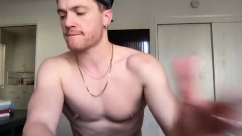 Snapshot of fairybae5 chatting on 02.27.25 Travis online show from 02.27.25