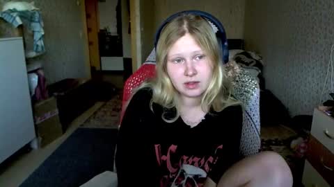 Arisha online show from 09.11.25