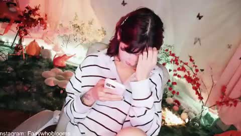 Snapshot of fairywhore chatting on 06.11.26 Jackie Cosplayer online show from 06.11.26