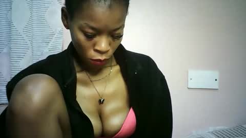 faizah_ online show from 05.03.26