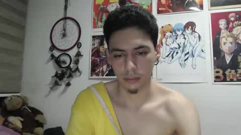 Snapshot of fall_dutt chatting on 11.26.25 fall_dutt online show from 11.26.25