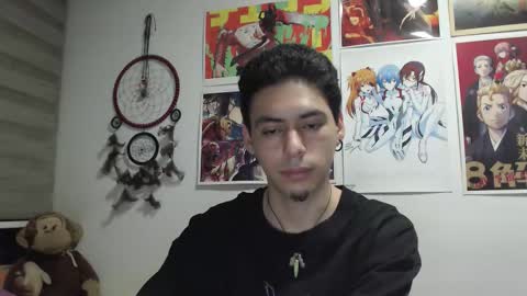 Snapshot of fall_dutt chatting on 12.19.25 fall_dutt online show from 12.19.25