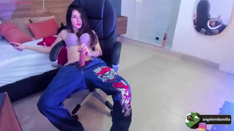 Megan    630  1330 -5 online show from 11.13.25