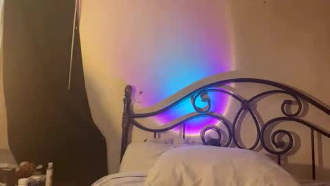 fallen_jezabel online show from 11.15.25