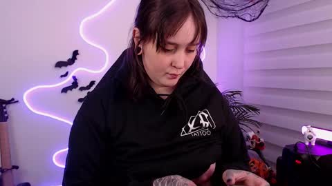 OF fallenag 1 online show from 10.24.25