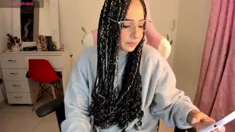 Snapshot of fallenangel_g chatting on 12.18.24 Fallen Angel online show from 12.18.24