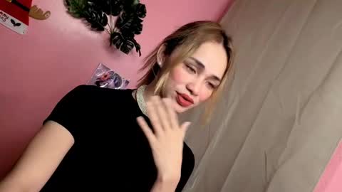 Snapshot of familystroke_twinny8 chatting on 12.15.24 Alexandra x Alexandro online show from 12.15.24