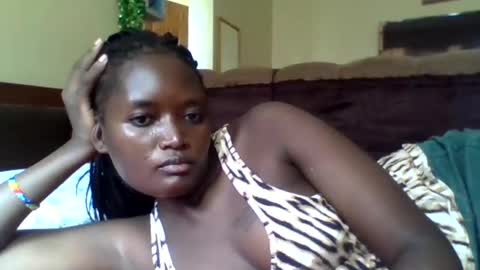 Snapshot of fancy_bellah chatting on 01.08.25 fancy_bellah online show from 01.08.25
