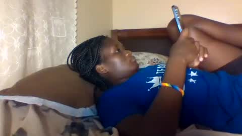 Snapshot of fancy_bellah chatting on 02.03.25 fancy_bellah online show from 02.03.25