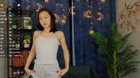 Snapshot of fannygarland chatting on 01.30.25 Eva online show from 01.30.25