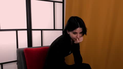 Snapshot of fannyharber chatting on 12.03.24 Mia online show from 12.03.24