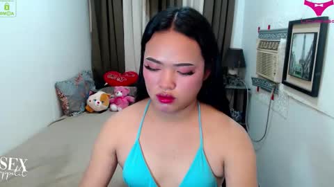 Snapshot of fantacyloverr chatting on 12.13.25 ITYS ME MONA online show from 12.13.25