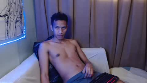 Snapshot of fantasy_davidxx chatting on 11.02.25 David online show from 11.02.25