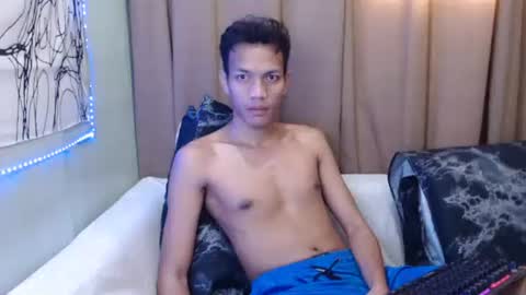 Snapshot of fantasy_davidxx chatting on 11.17.25 David online show from 11.17.25