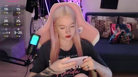 Lisa online show from 01.12.26