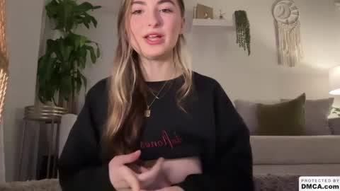 Ella online show from 02.01.25