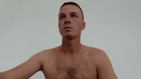 Snapshot of farafonoff chatting on 10.12.25 farafonoff online show from 10.12.25