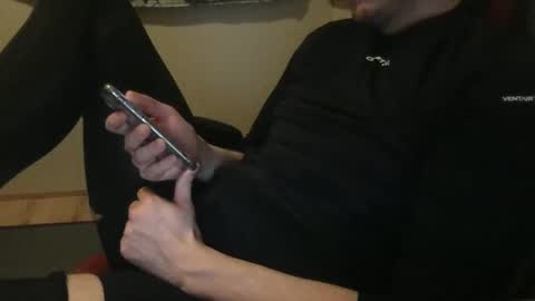 Snapshot of farturarma chatting on 09.08.25 boybodydream online show from 09.08.25