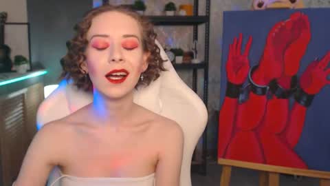 Fascinating   Eyes online show from 02.14.26