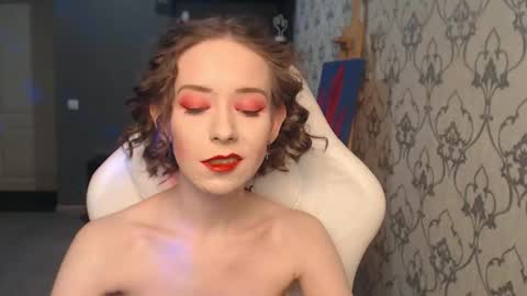 Fascinating   Eyes online show from 03.28.26