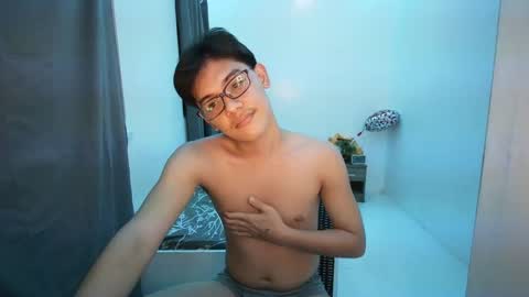 Snapshot of fastfucker_22 chatting on 03.09.25 fastfucker_22 online show from 03.09.25