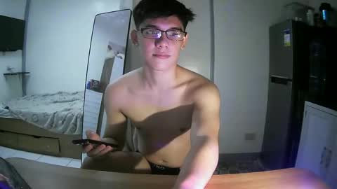 Snapshot of fastfucker_22 chatting on 02.23.26 fastfucker_22 online show from 02.23.26