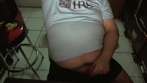 Snapshot of fatdaddycam chatting on 12.03.24 Fat Daddy online show from 12.03.24