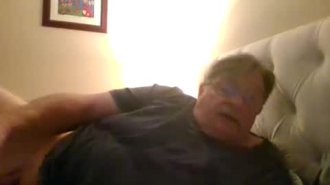 Snapshot of fatdickad chatting on 02.10.25 fatdickad online show from 02.10.25