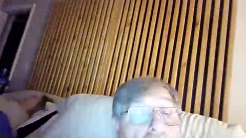 Snapshot of fatdickad chatting on 10.16.25 fatdickad online show from 10.16.25