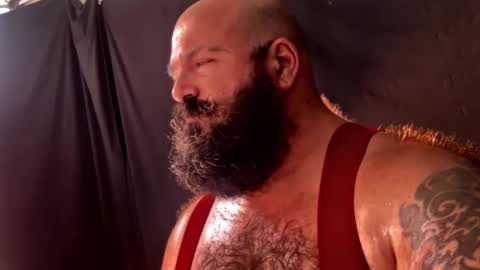 Snapshot of fatredneckpapa chatting on 10.09.25 FAT PAPA online show from 10.09.25