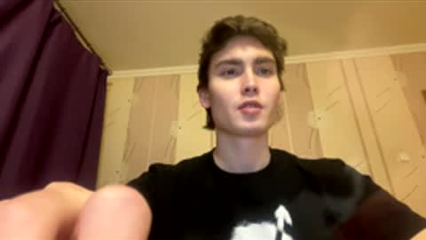 Snapshot of faustfrost chatting on 01.05.26 Faust online show from 01.05.26