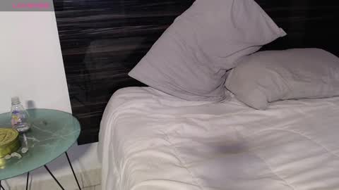 FAUSTO online show from 02.15.25