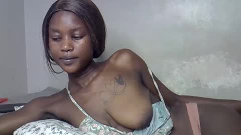 Snapshot of fauzia_byb chatting on 02.14.26 fauzia_byb online show from 02.14.26