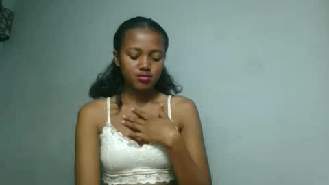 fayence09 online show from 09.18.25